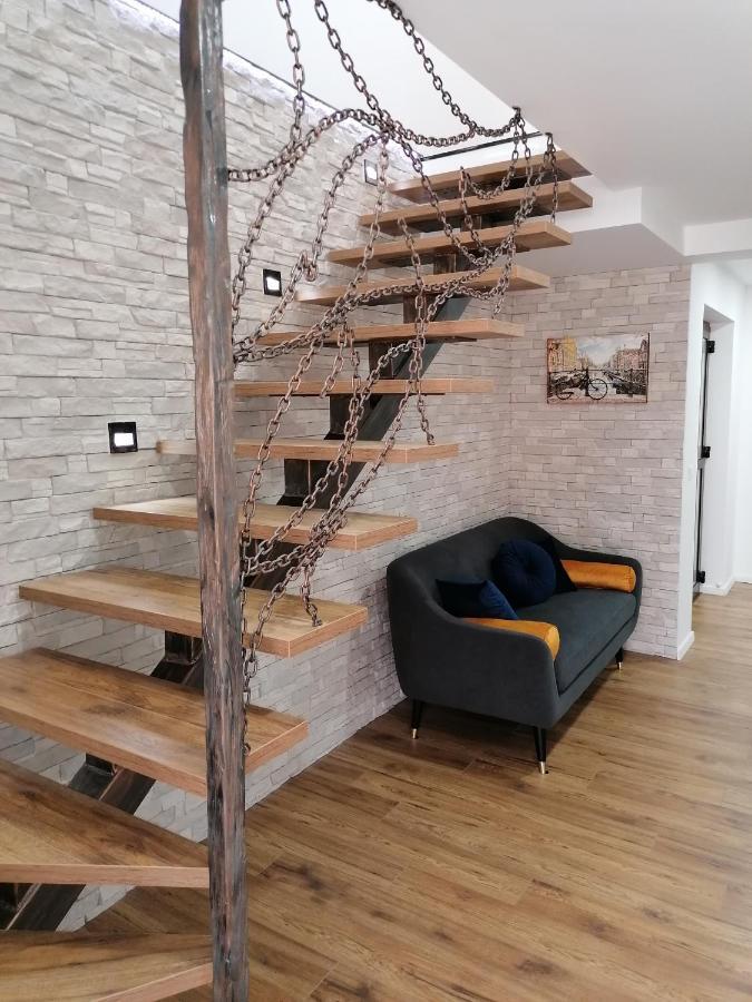 פורץ Apartmani Kiko מראה חיצוני תמונה