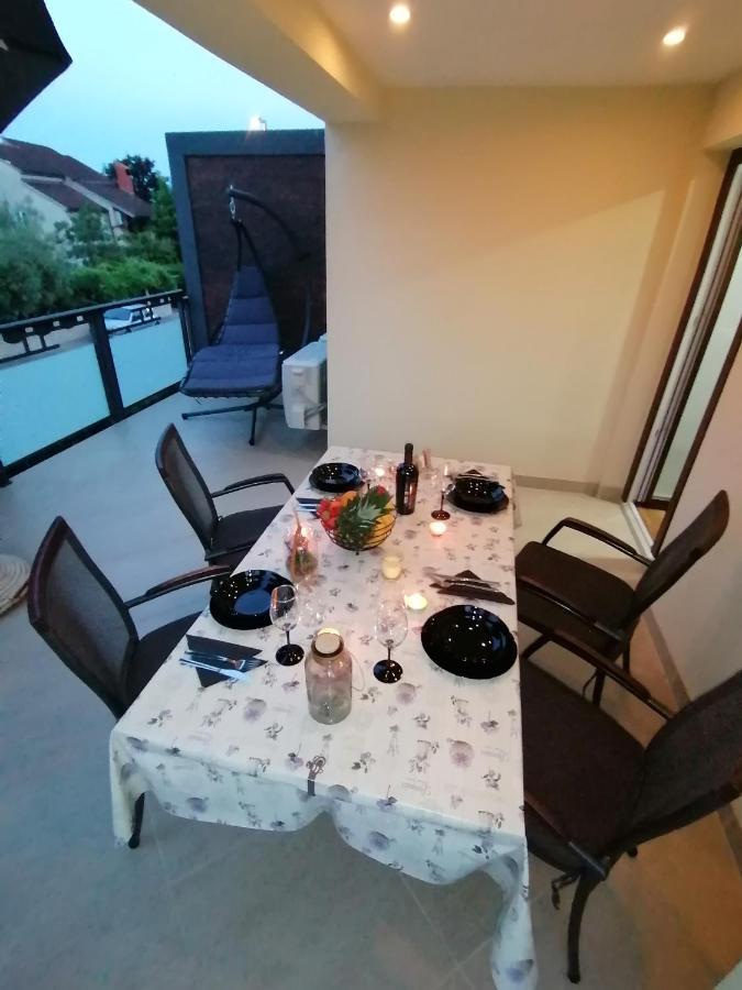 פורץ Apartmani Kiko מראה חיצוני תמונה