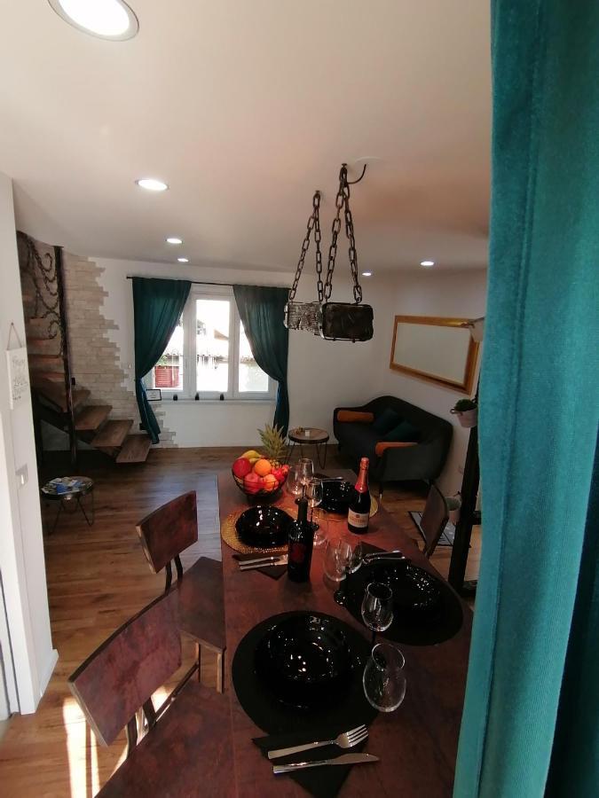 פורץ Apartmani Kiko מראה חיצוני תמונה